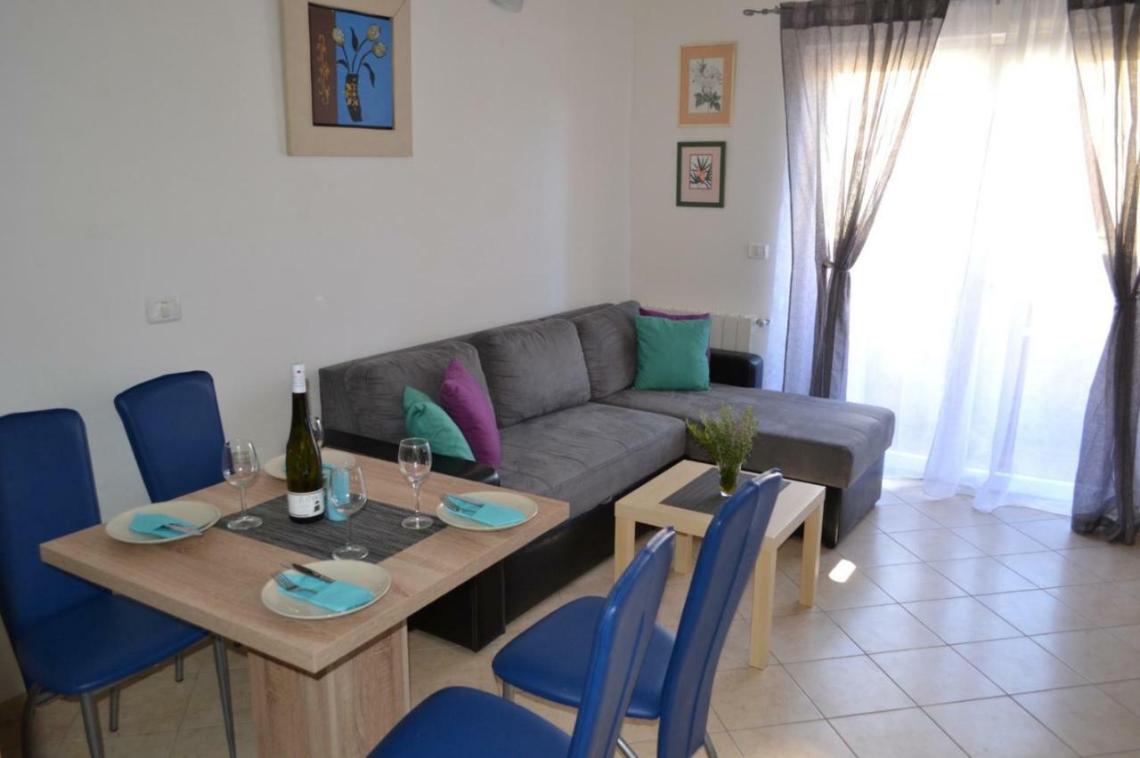Apartment Din Banjole Eksteriør bilde