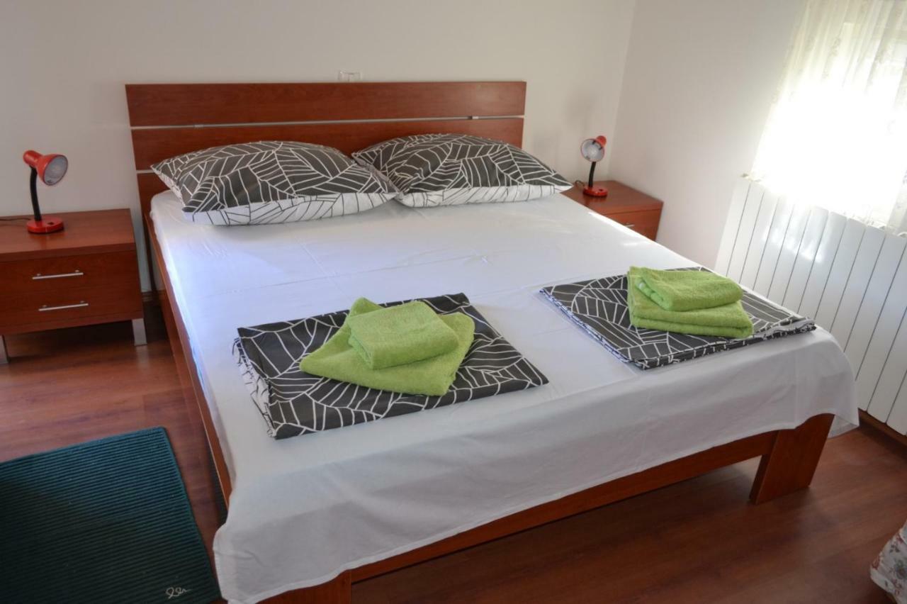 Apartment Din Banjole Eksteriør bilde