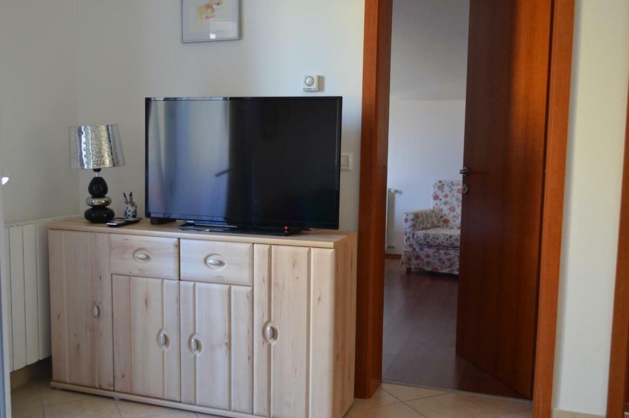Apartment Din Banjole Eksteriør bilde
